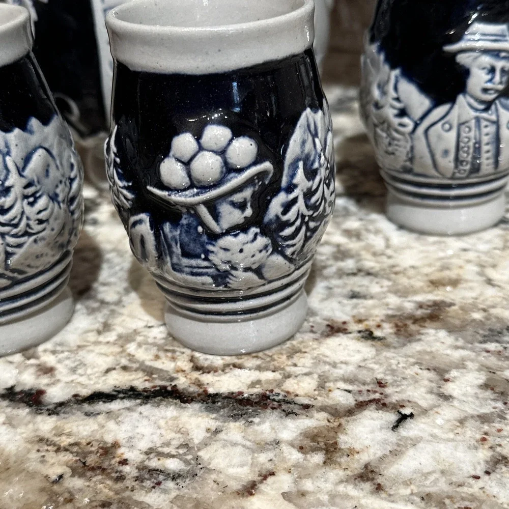 Vintage Trink Edlen Wein Aus Kuhlem Stein‎ Salt Glazed Grapes Pitcher W 4 Cups